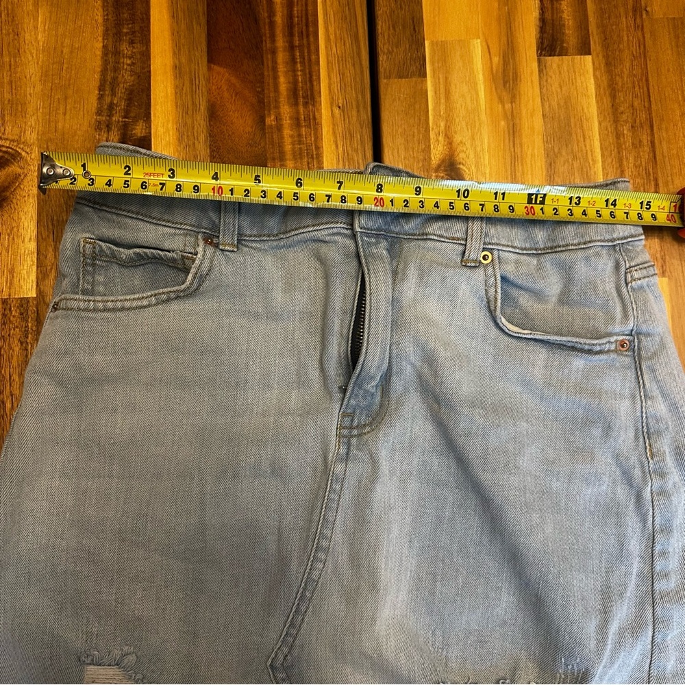 Wild Fable Stylish Light Blue Denim Distressed Mini‎ Skirt size 8 - Picture 4 of 12